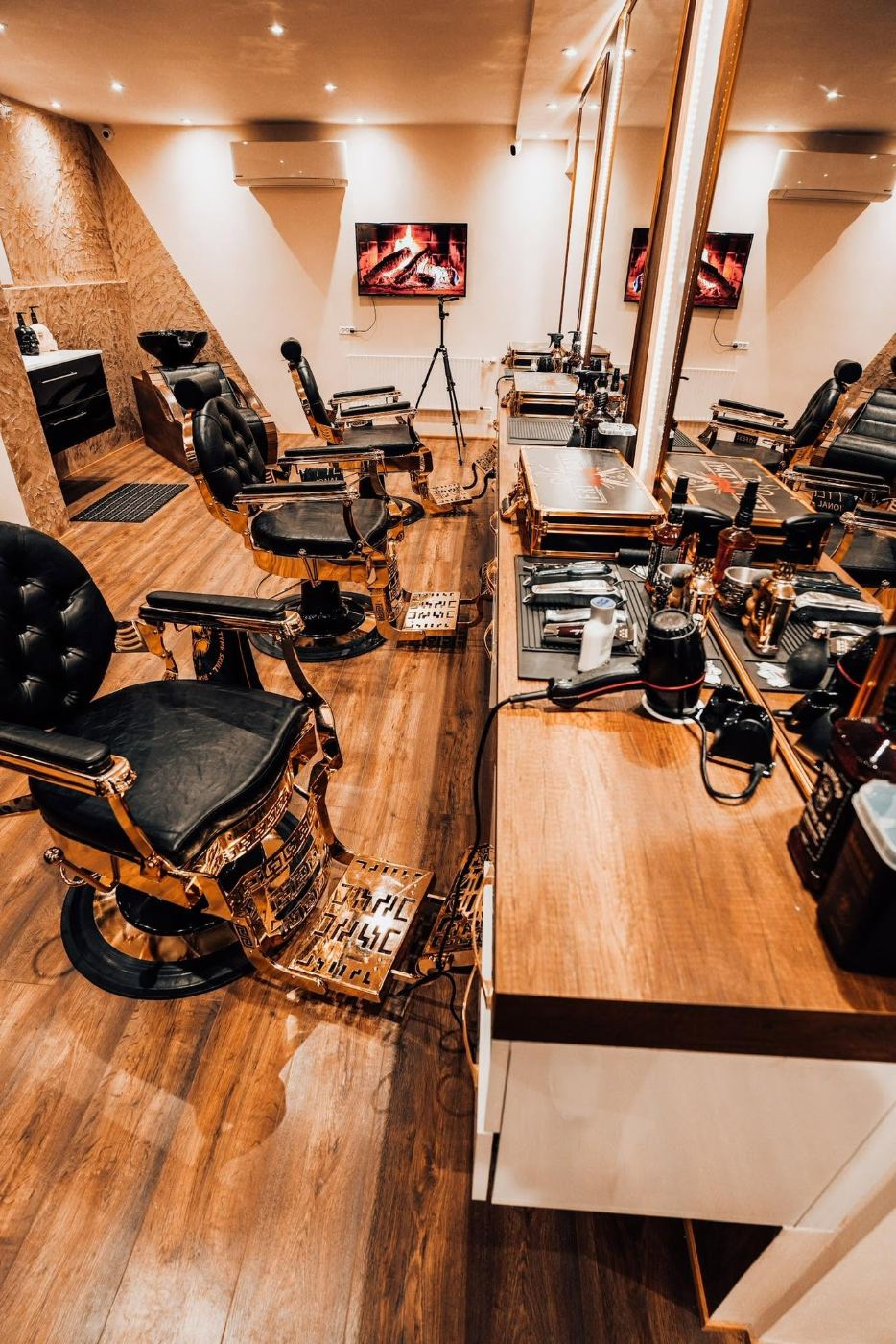 Artist Barber Shop